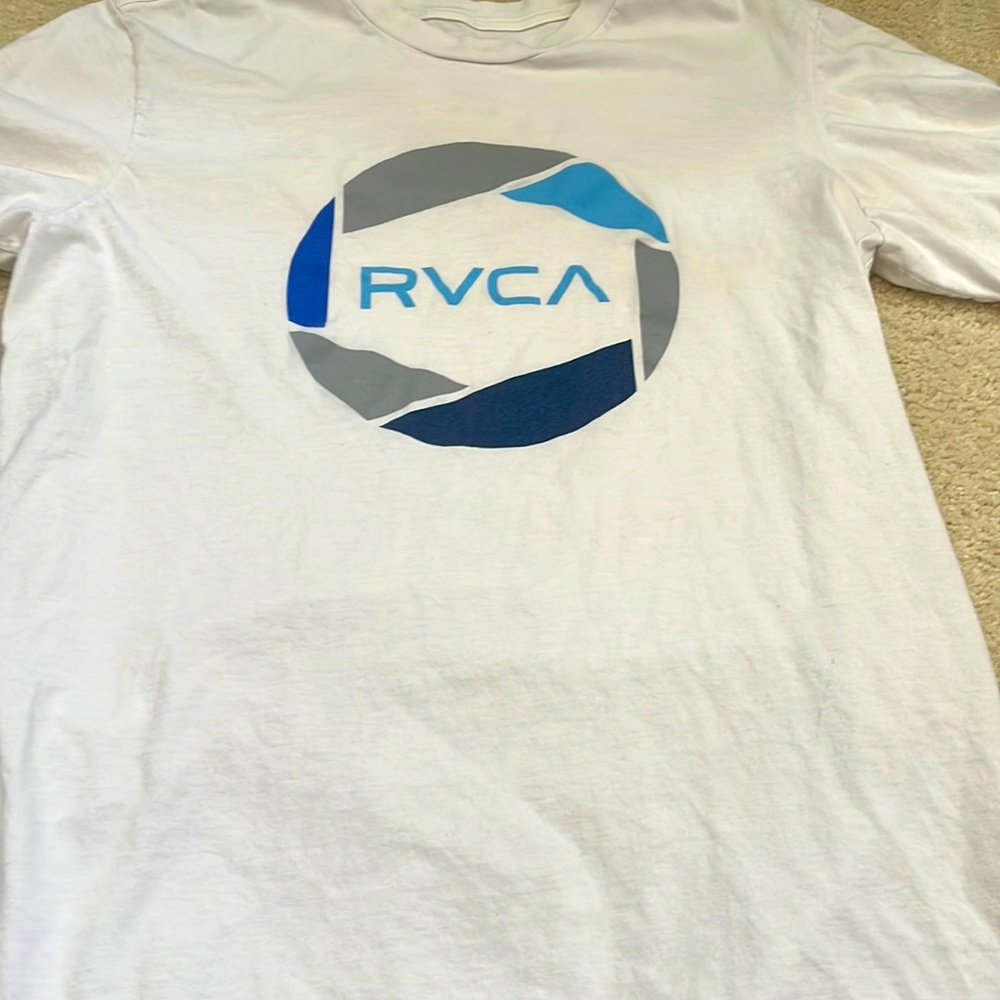 RVCA large men t-shirt